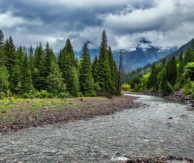 Alpine view near Swift Current Lake, Glacier National Park, Montana, USA.. Image shot 2013. Exact date unknown.